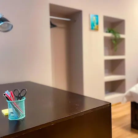 Cool Flat In The Heart Of Bucharest's Fun And History * Bucharest