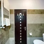 Cool Flat In The Heart Of Bucharest's Fun And History * Bucareste