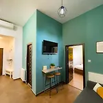 Cool Flat In The Heart Of Bucharest's Fun And History