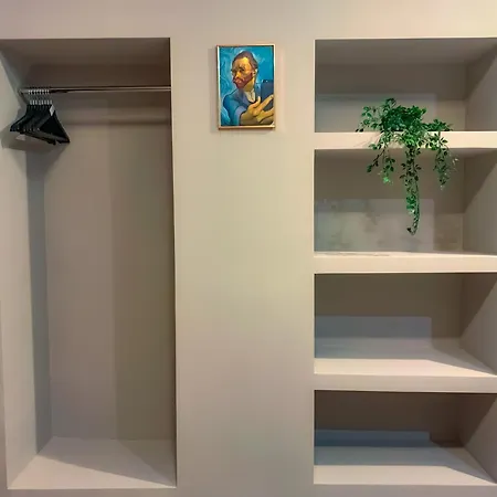 Cool Flat In The Heart Of Bucharest's Fun And History Διαμέρισμα *