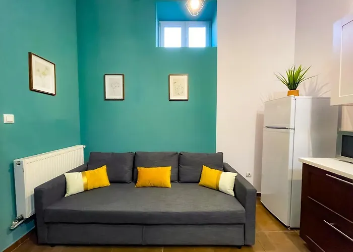 Apartament Cool Flat In The Heart Of Bucharest's Fun And History